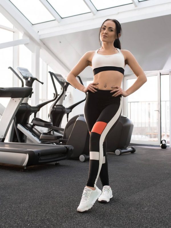 fit-young-woman-posing-in-gym-1-plw3kk9bkobli0wc3r9fglgmd80d6d2mlv9i2g2csg fit-young-woman-posing-in-gym-1-plw3kk9bkobli0wc3r9fglgmd80d6d2mlv9i2g2csg